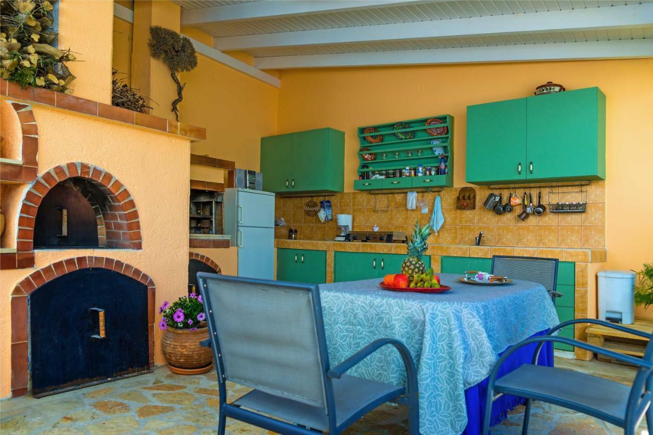 Elegant 1Br By Heraklion Beach Sun &Comfort Await Amoudara Lasithiou Extérieur photo