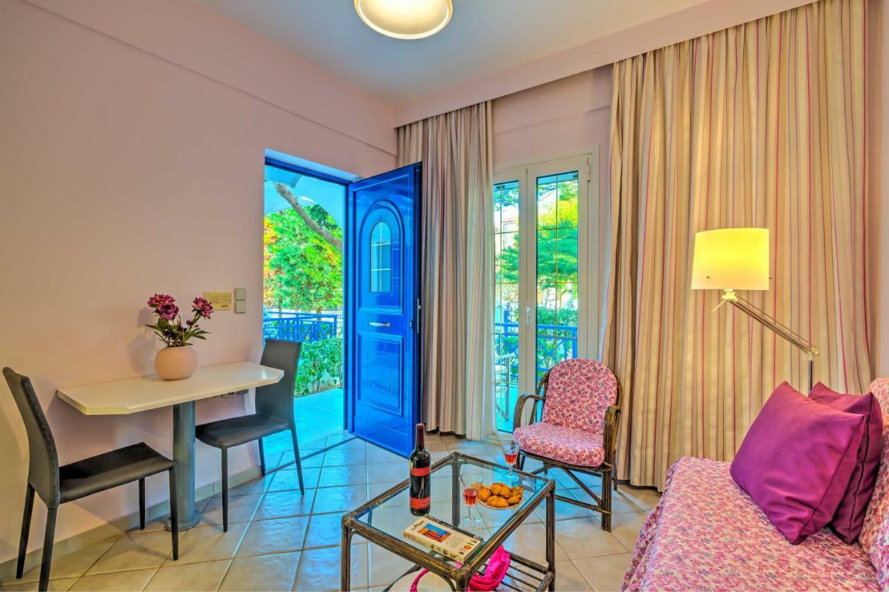 Elegant 1Br By Heraklion Beach Sun &Comfort Await Amoudara Lasithiou Extérieur photo